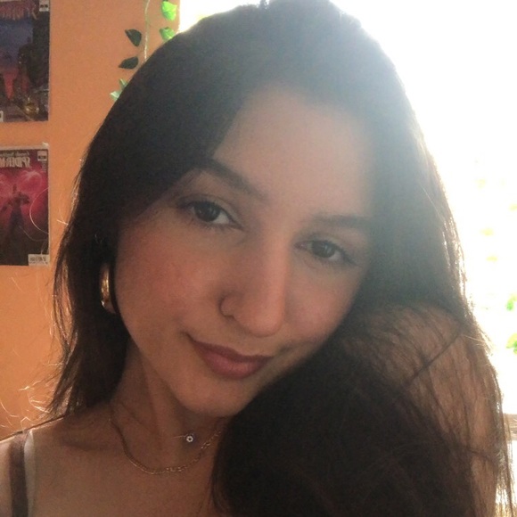 Meet your Posher, Nyla - Picture 1 of 1